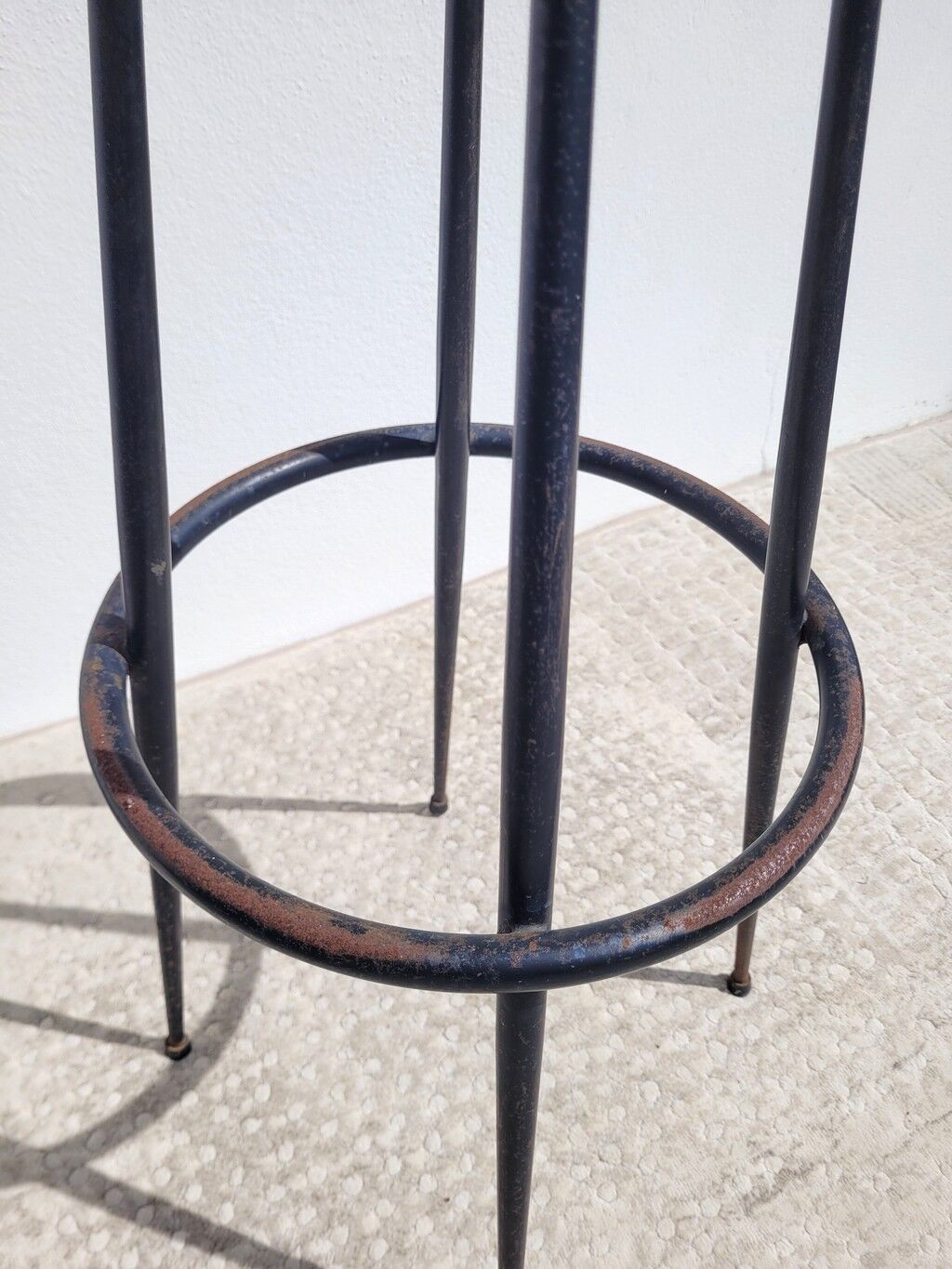 Vintage high stool in tawny faux leather
