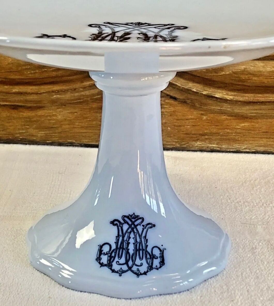 Old fruit bowl Brown Westhead Moore & co monogram XIX