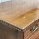 Buffet anglais fin XIXème en noyer