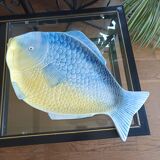 Plat en barbotine poisson