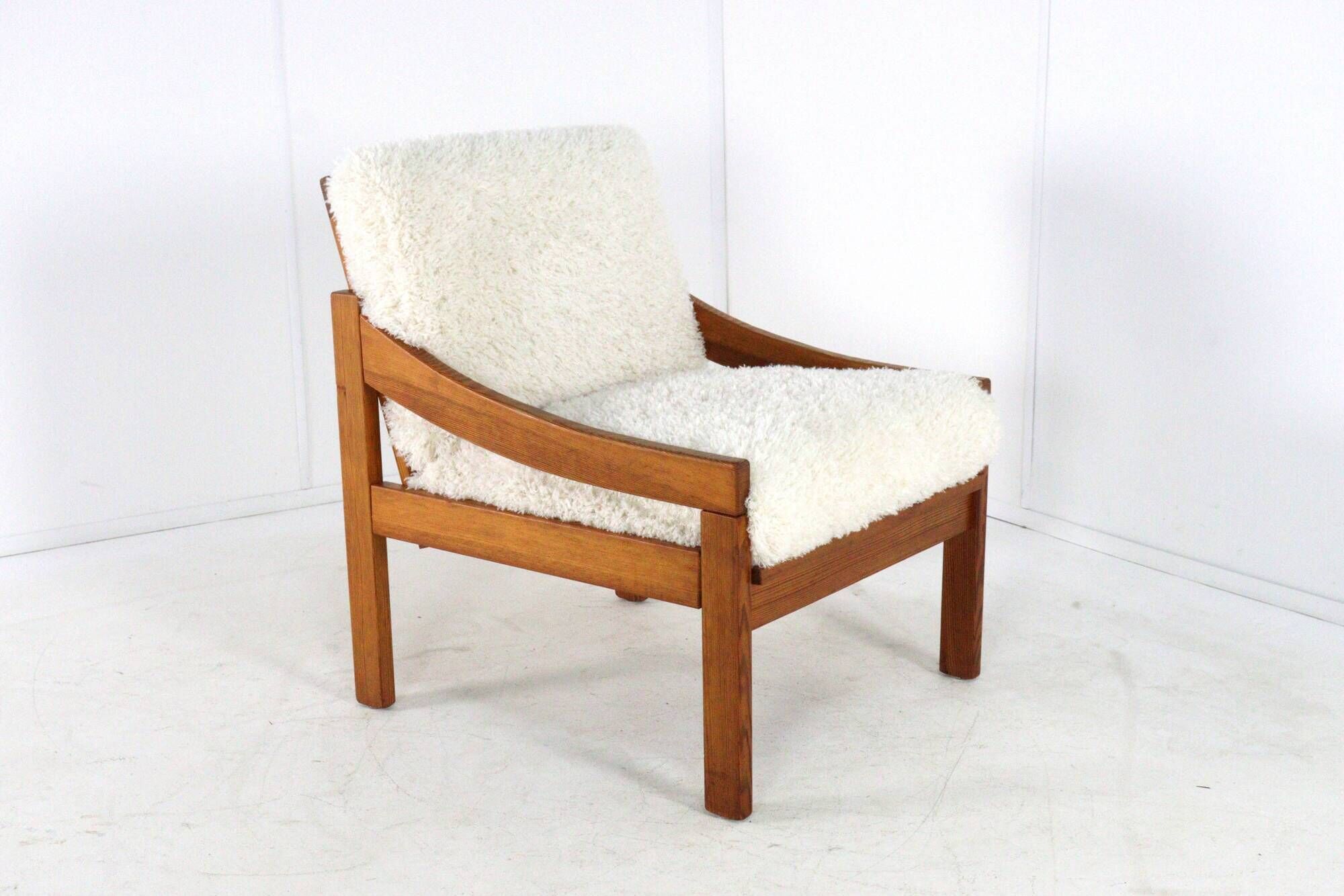 Pine armchair 'Gassel' Cream | one off a kind designer chair custom made