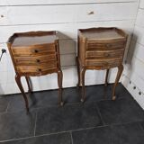 Paire de tables de chevet style Louis XV en merisier