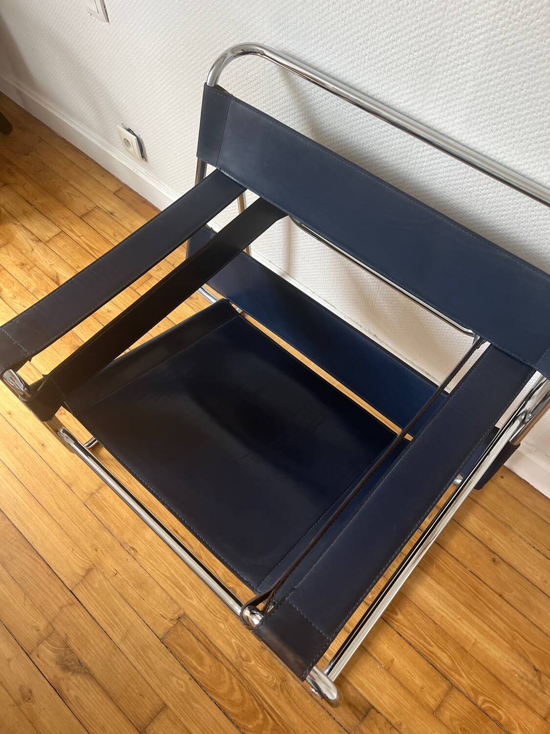 Wassily armchair by Marcel Breuer, midnight blue, Italian edition