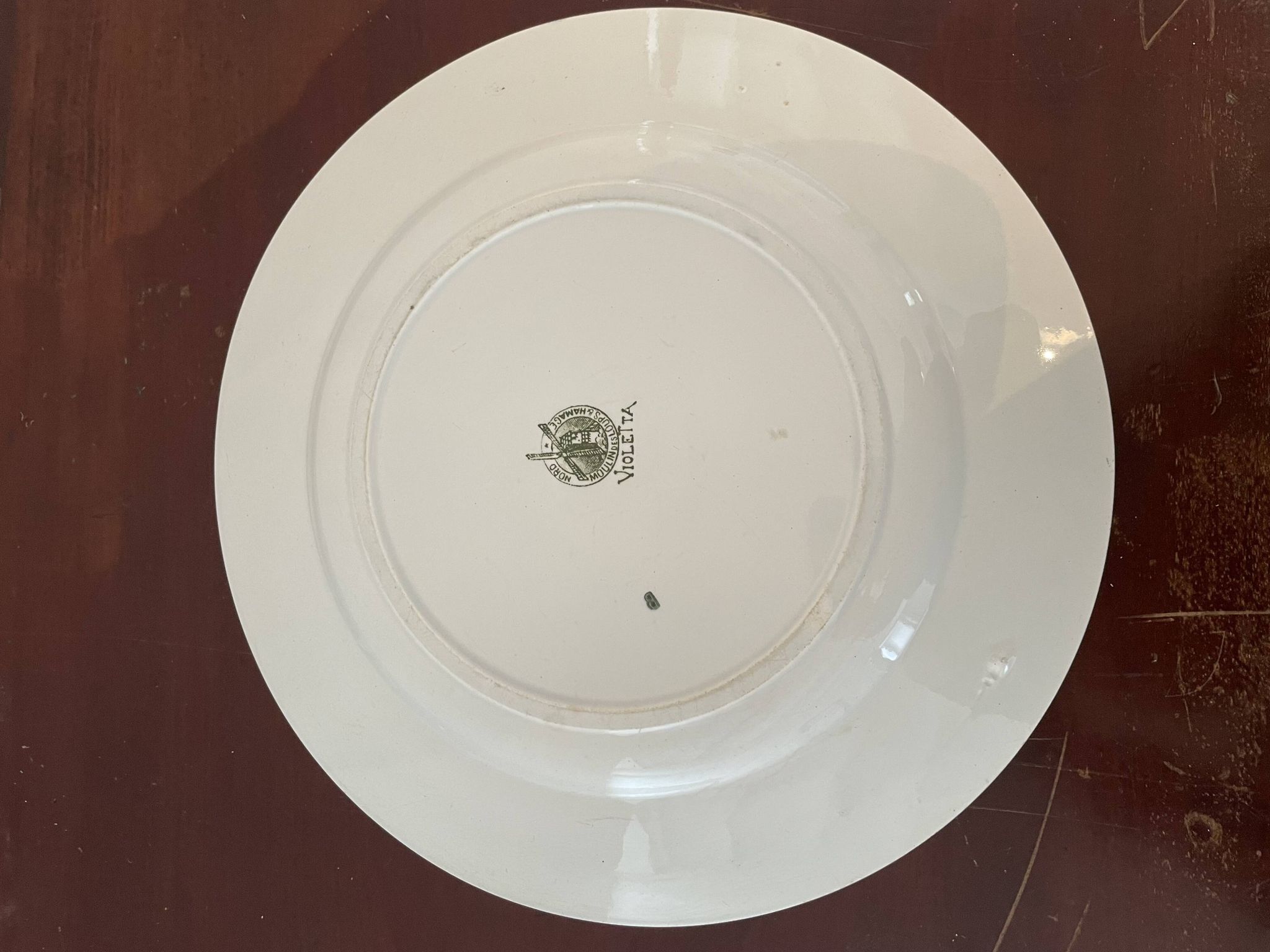 Round ironstone dish Moulin des Loups & Hamage Nord Violetta model