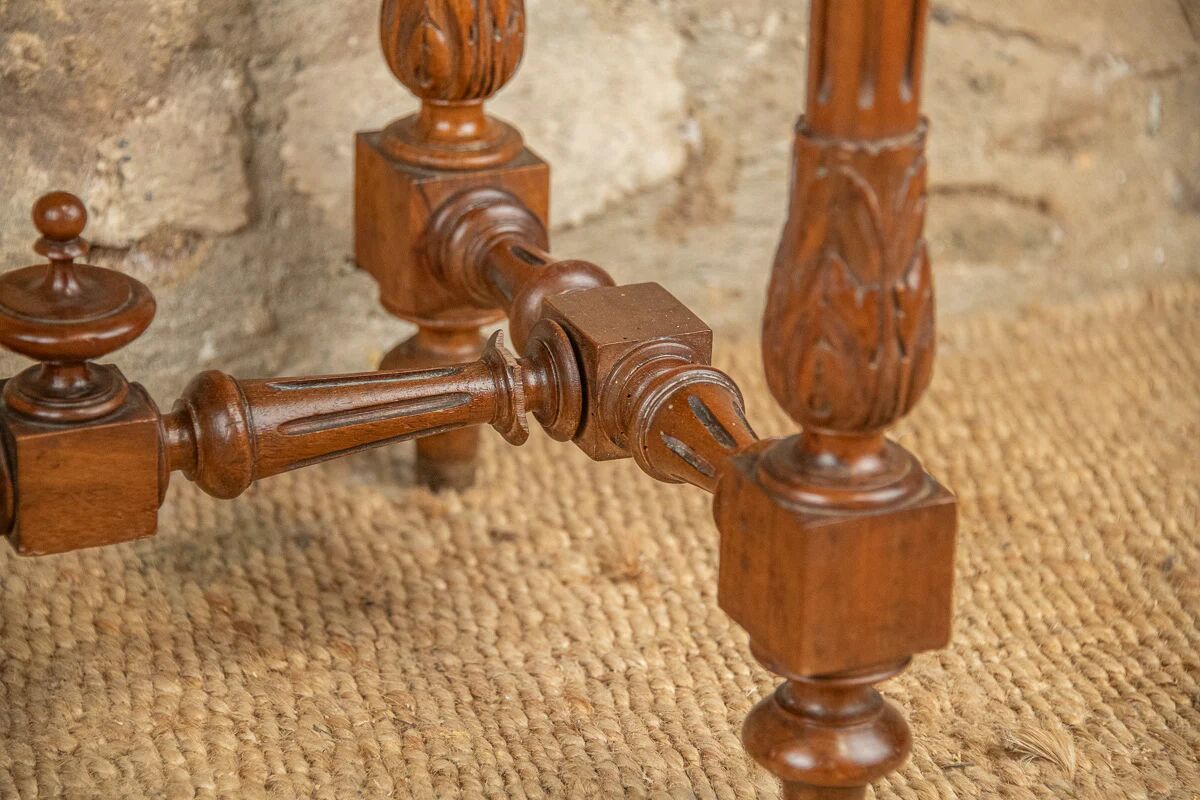 Vanity unit - antique washbasin in wood and marble