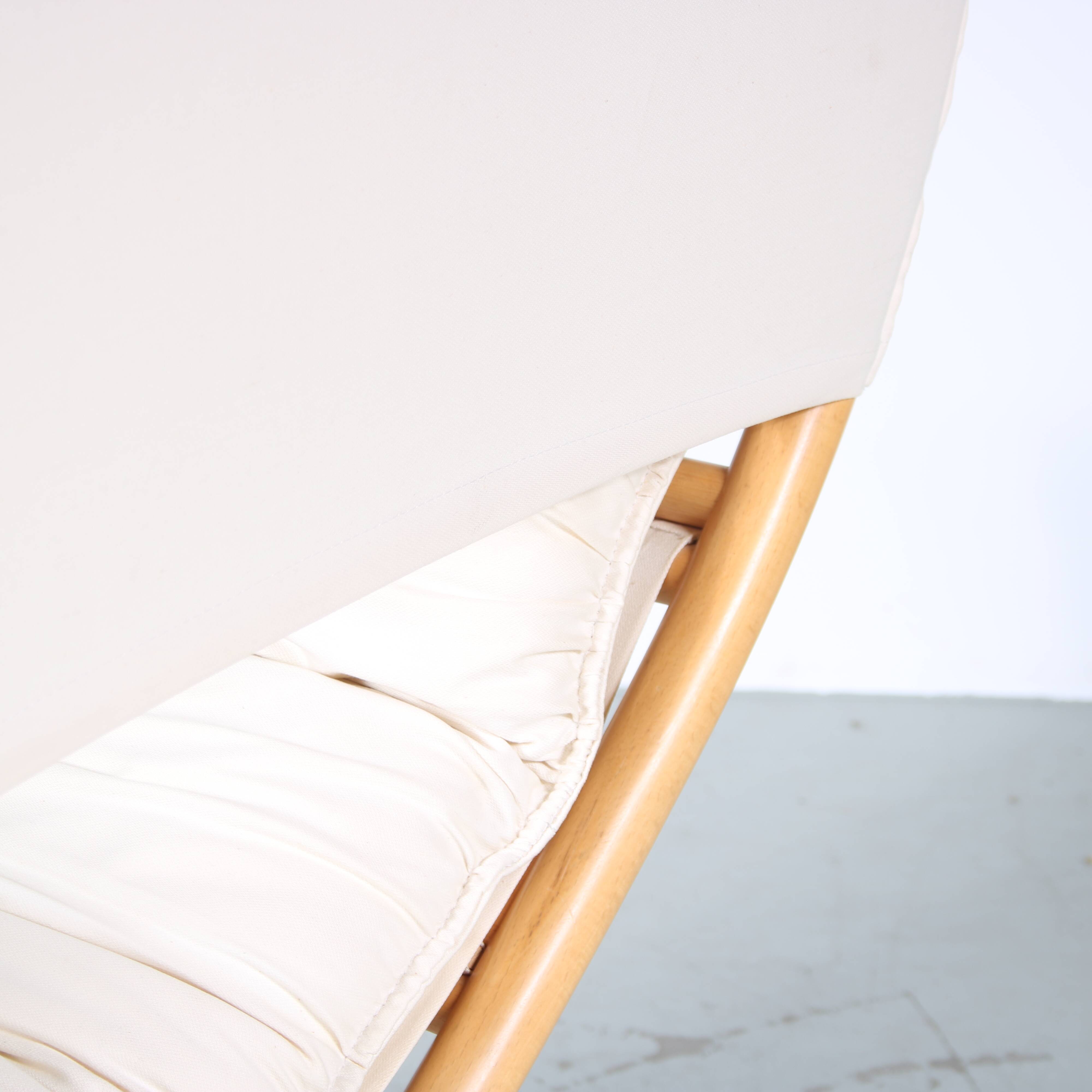 Chaise Vico Magistretti « Regina D'Africa » avec tabouret pour Alias, Italie 1970