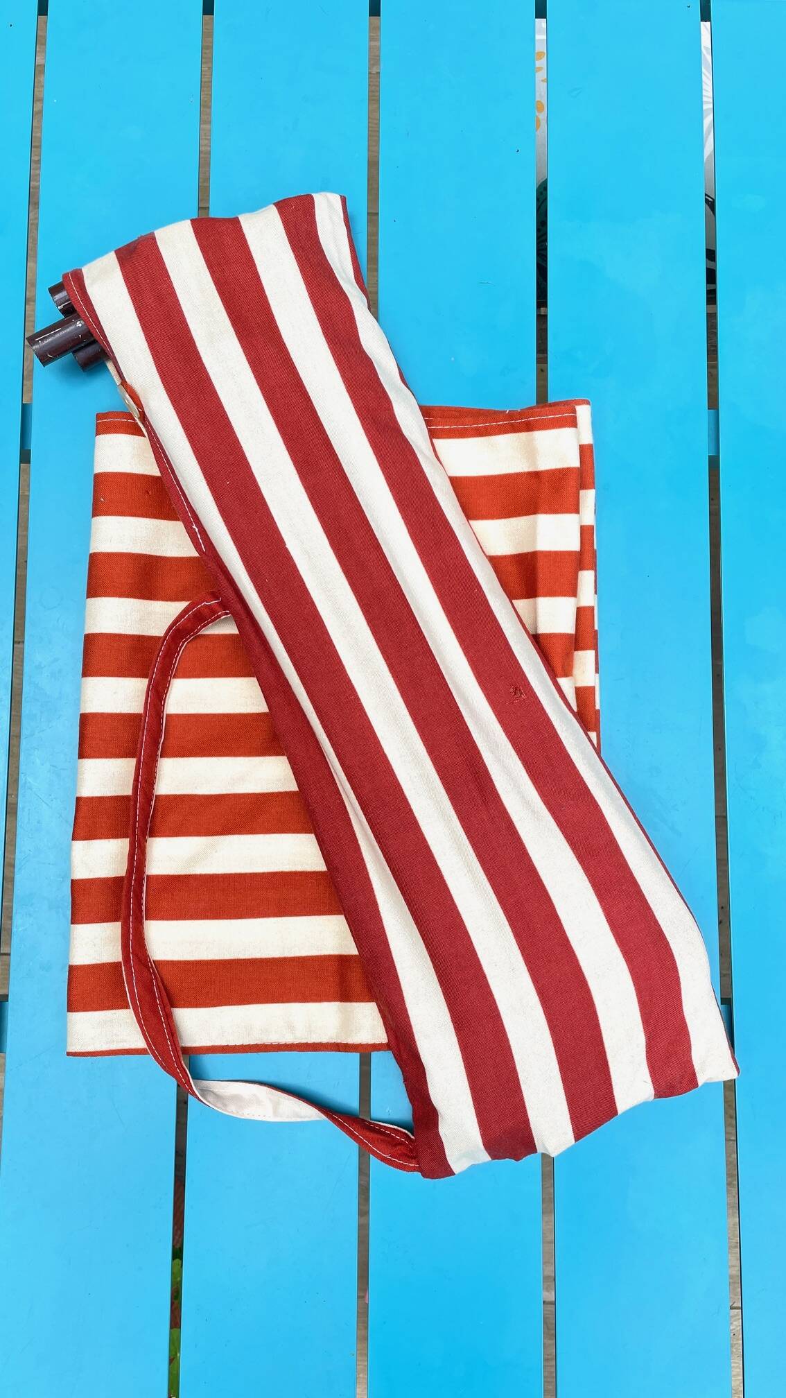 Vintage portable and removable deckchair