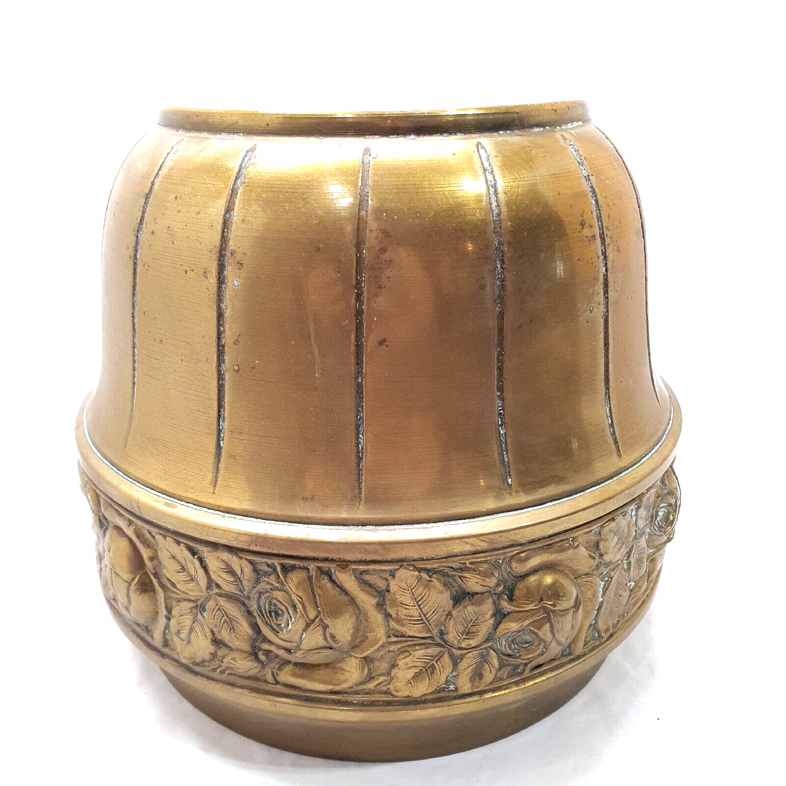 Pot brass or bronze decorations pink decoration flower plant