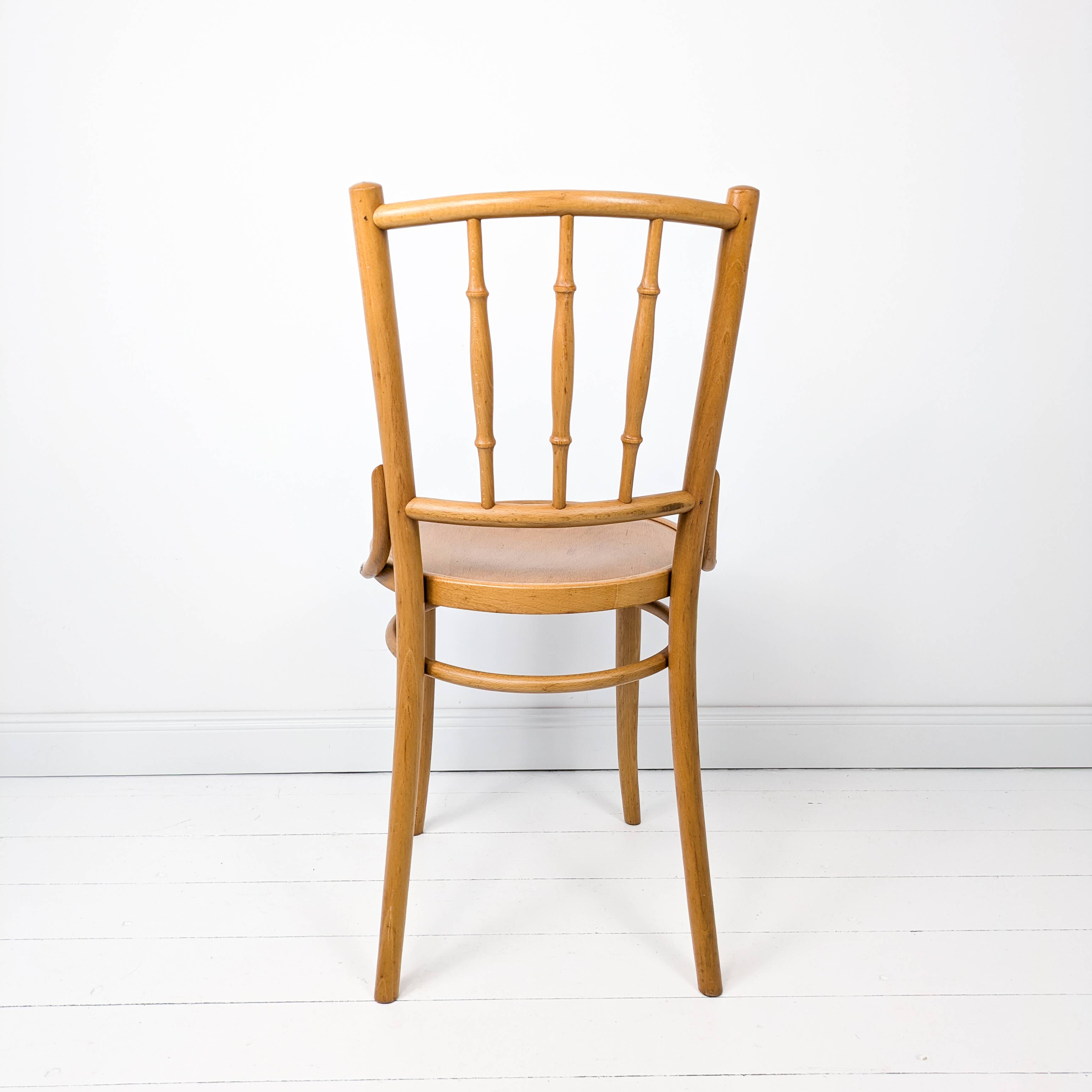 Vintage café chaise entretoises chaises chaise en bois Mid Century Retro Bistro chaise tournée ronde