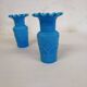 Paire de vases en opaline bleu