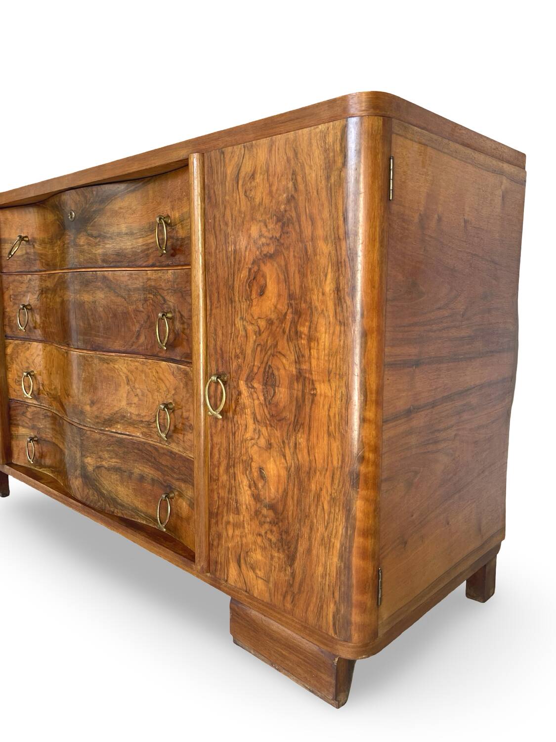 Italian Art deco walnut sideboard