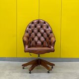 Fauteuil de direction Chesterfield en cuir marron