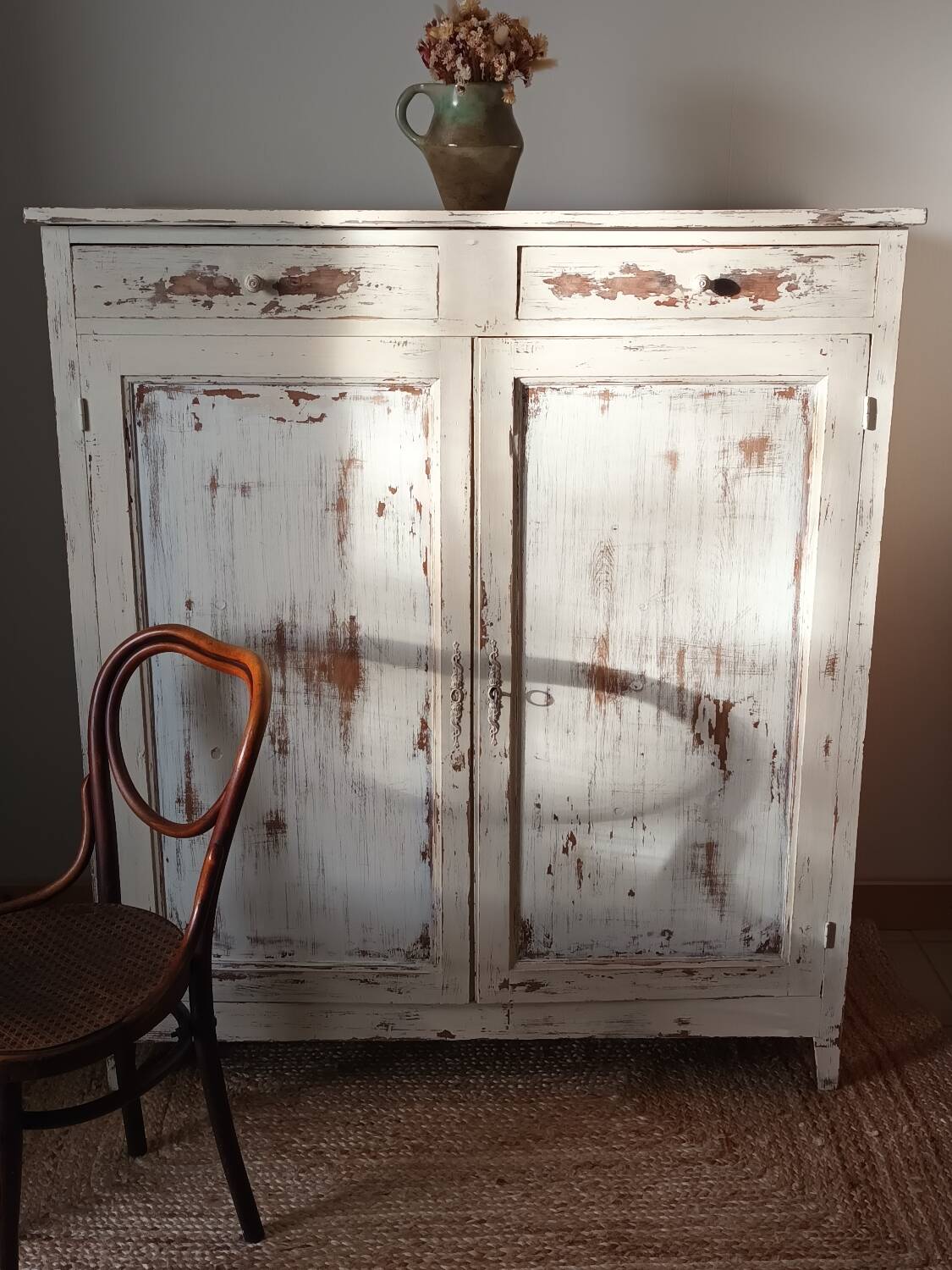 Haut buffet Parisien ancien patiné