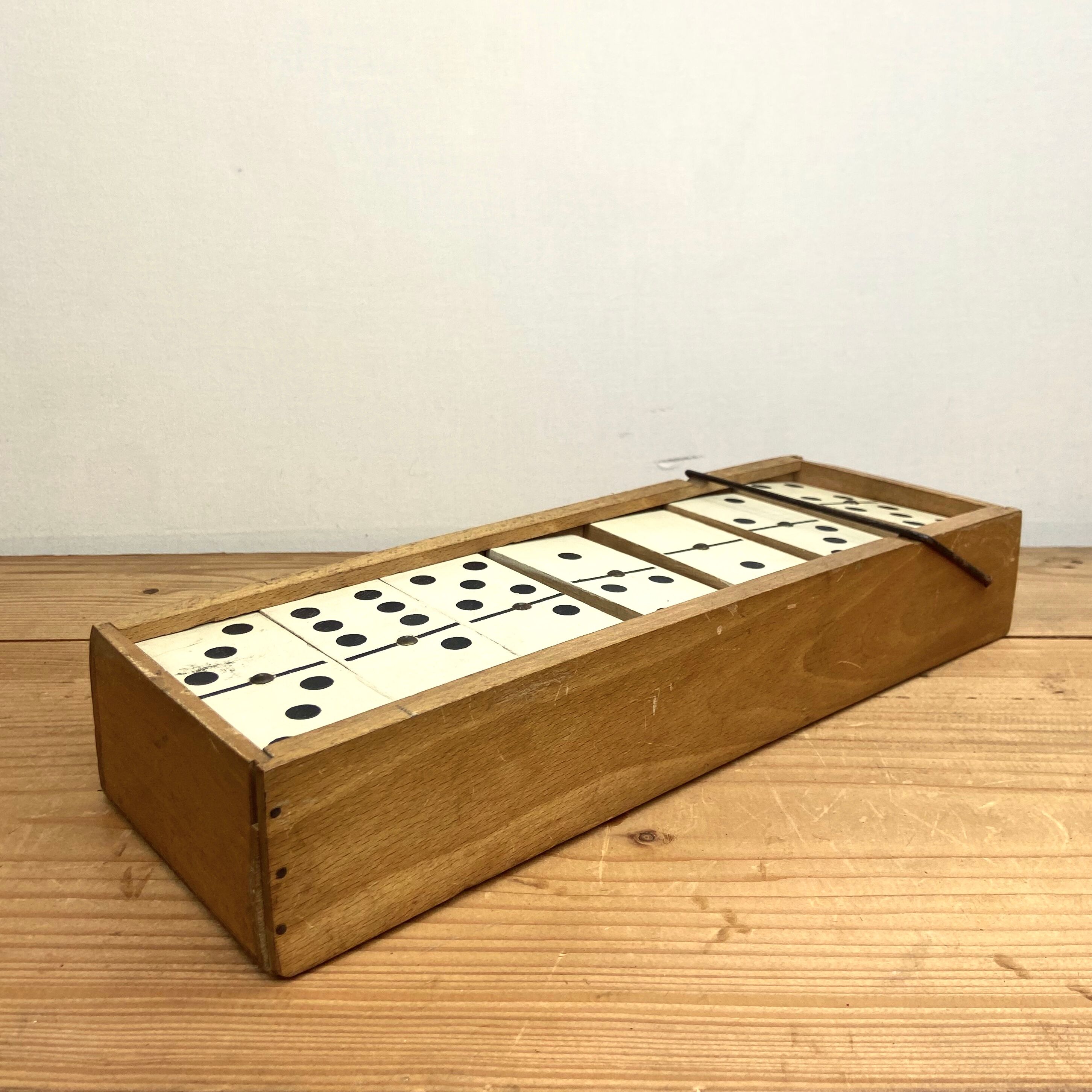 Domino Géant Réunionnais en bois + boite étuis