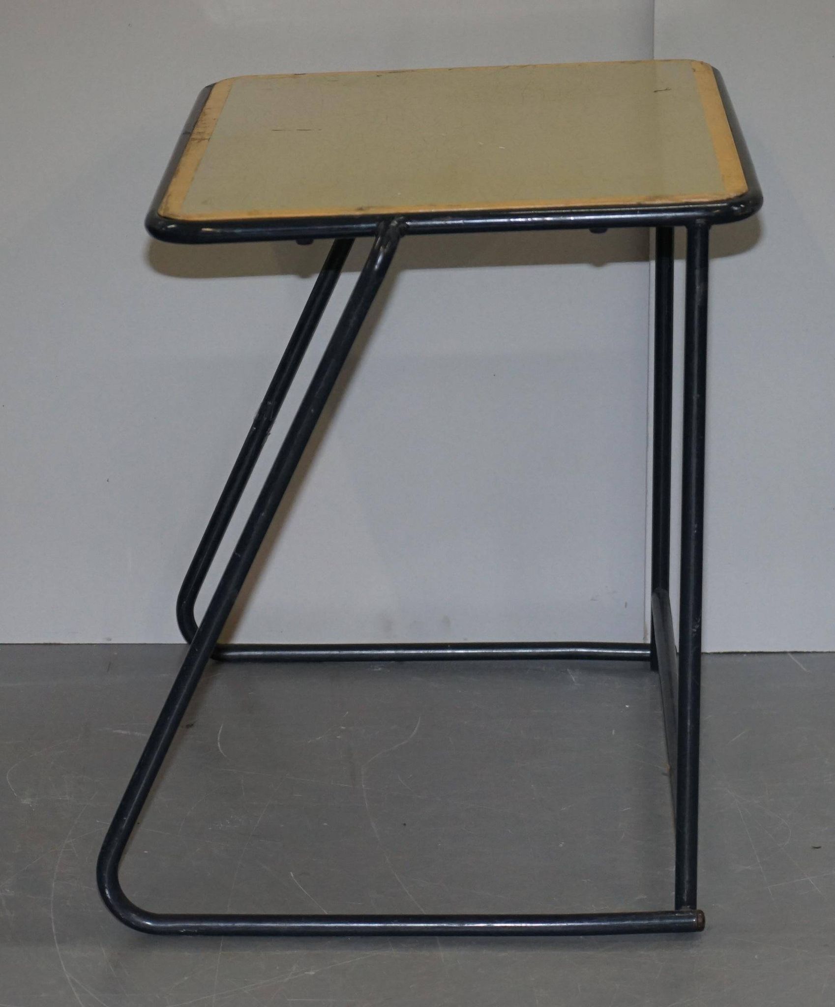 Table de bureau empilable militaire britannique en acier inoxydable