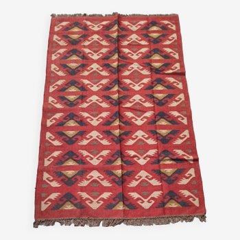 Kilim rug in jute and cotton. 150cm x 250cm