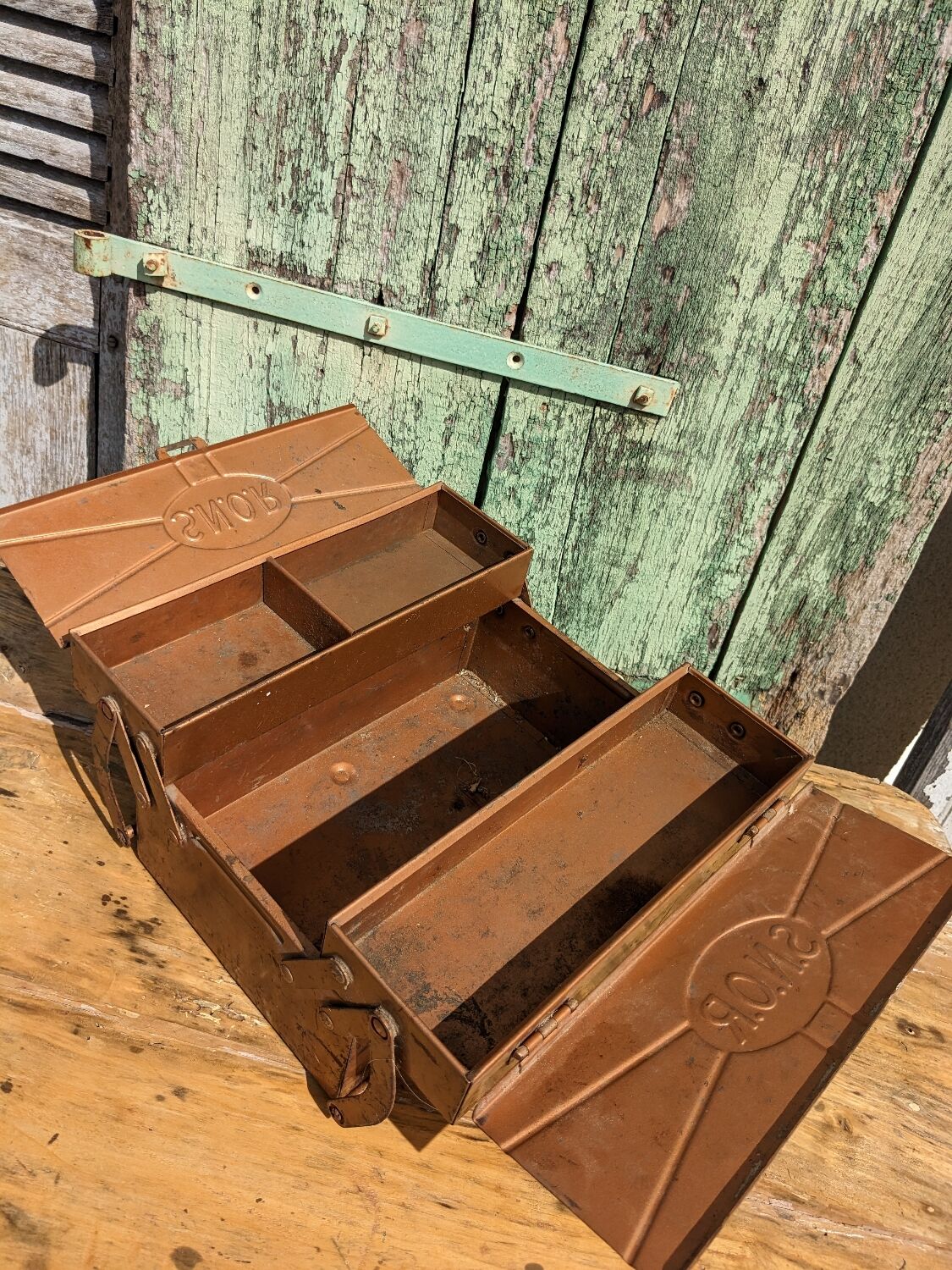 Boîte à outils SNOR des années 40