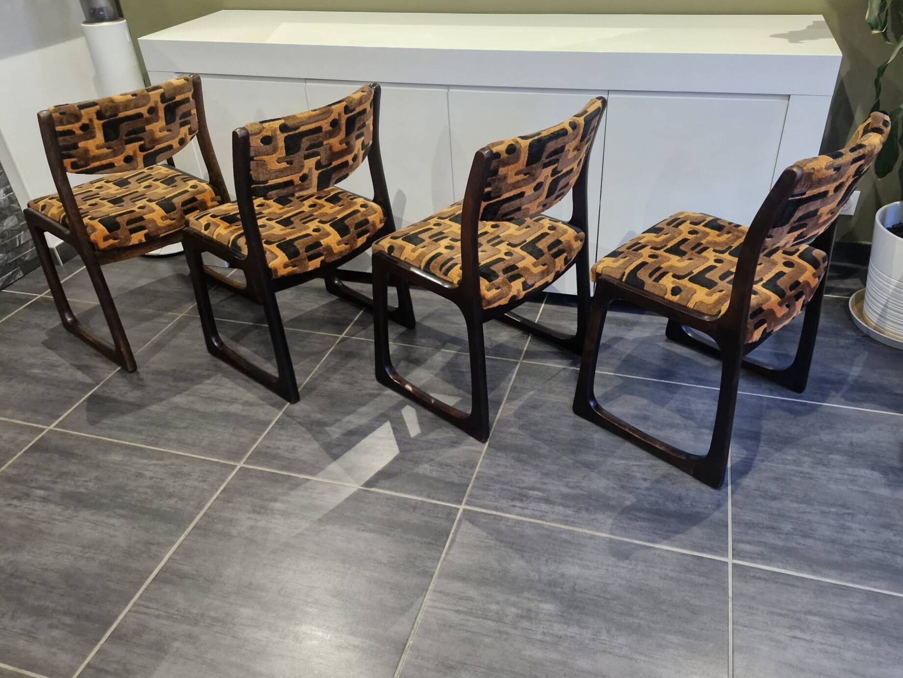 Set of 4 Baumann sled chairs, 1970s