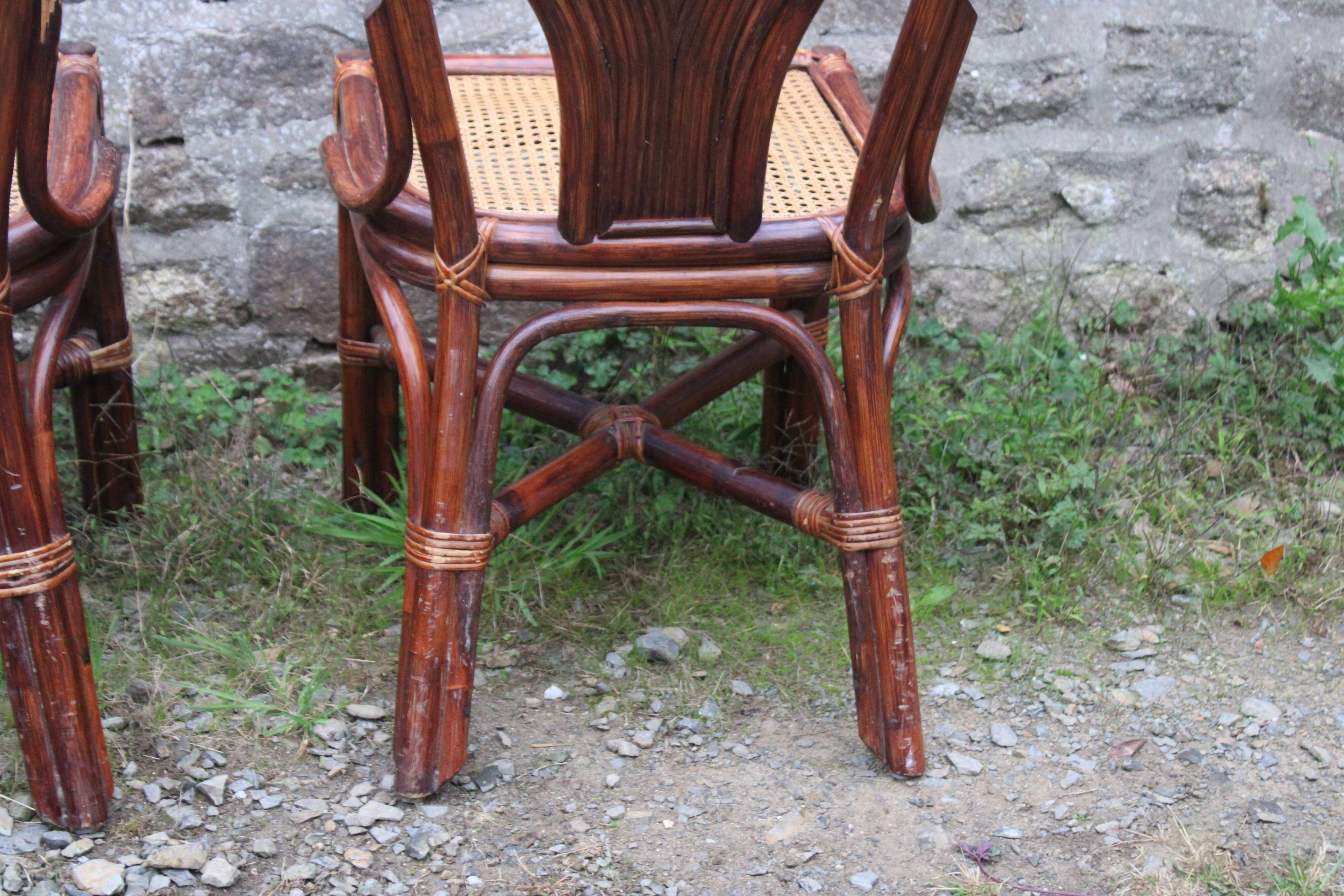 Lot de 2 chaises vintage en rotin avec assise cannage