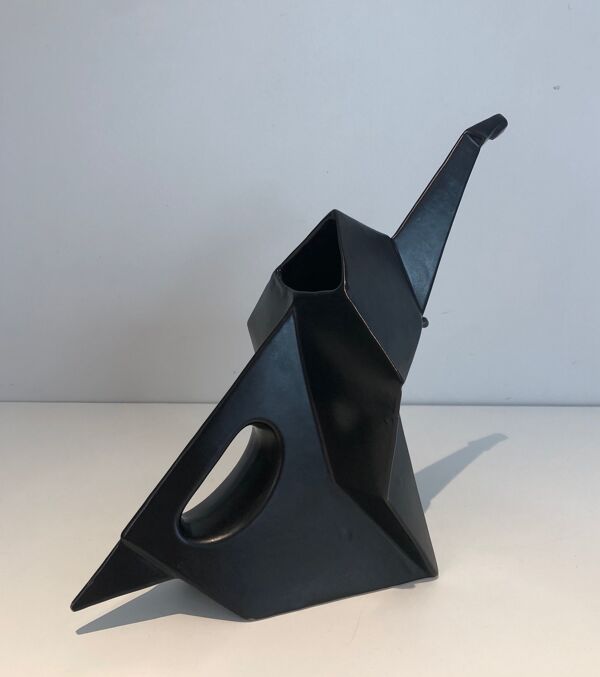 Pichet éléphant en céramique noire