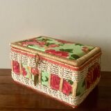 Vintage sewing basket in rattan and floral fabric