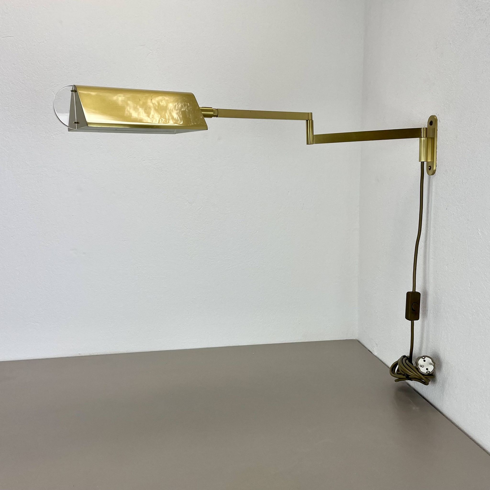 Large 77cm  omi swing arm brass acryl glass wall light italy 1970s