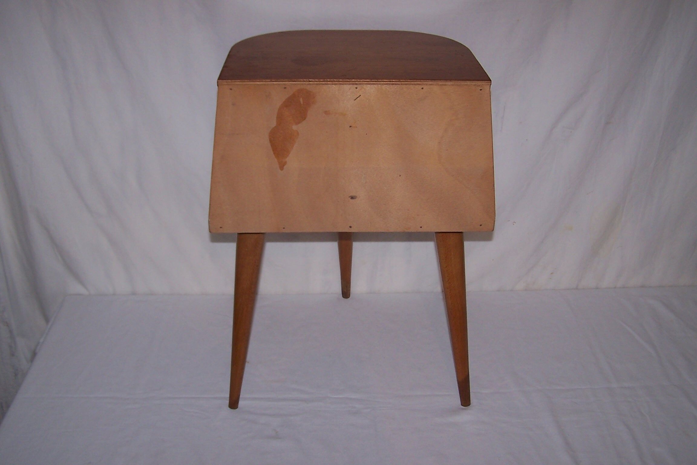 Tripod bedside table - 50s