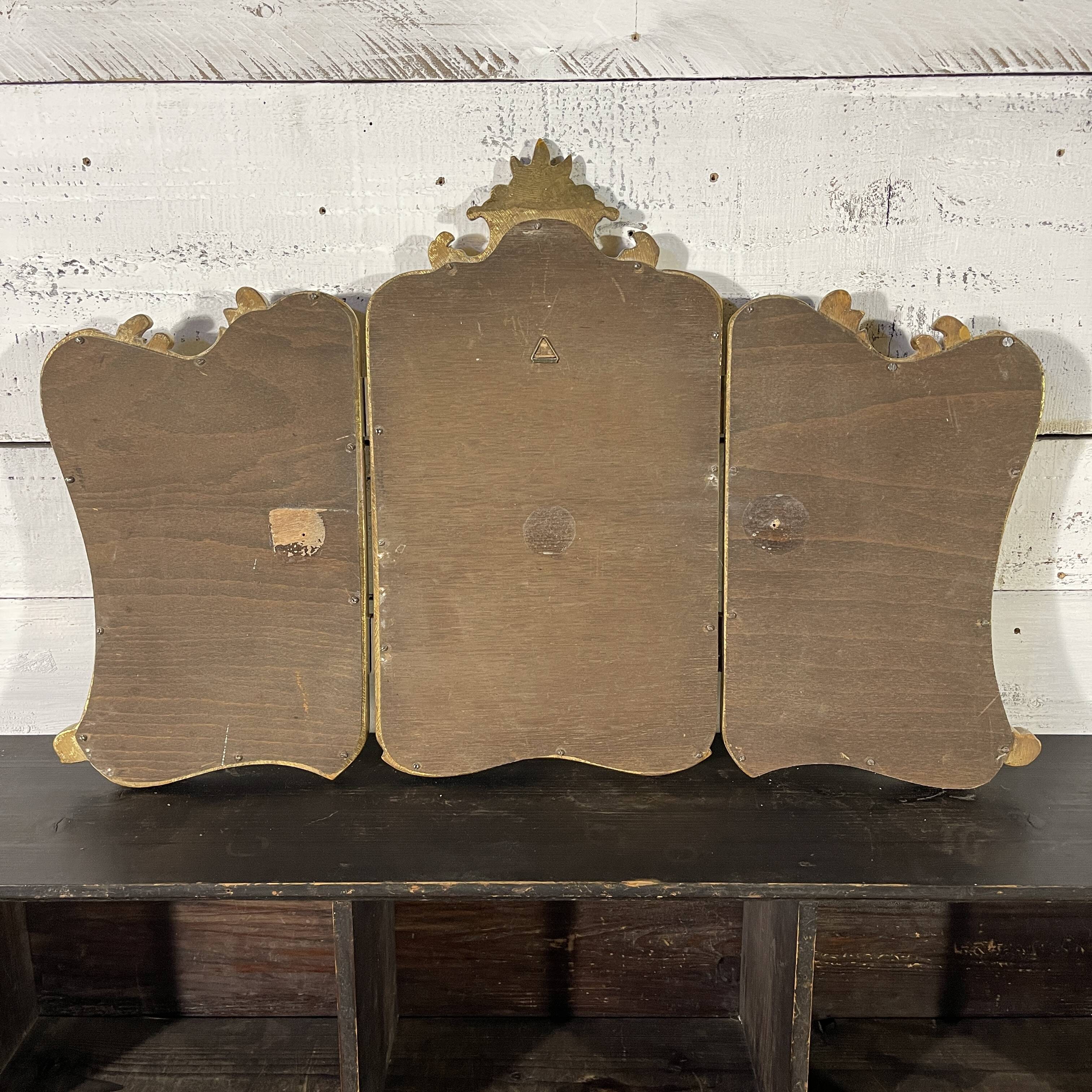 MIROIR TRIPTYQUE doré de style Louis XV