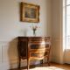 Wooden bedroom suite with inlays in mid-century Italian style, by Pacifici Prete, Rome.