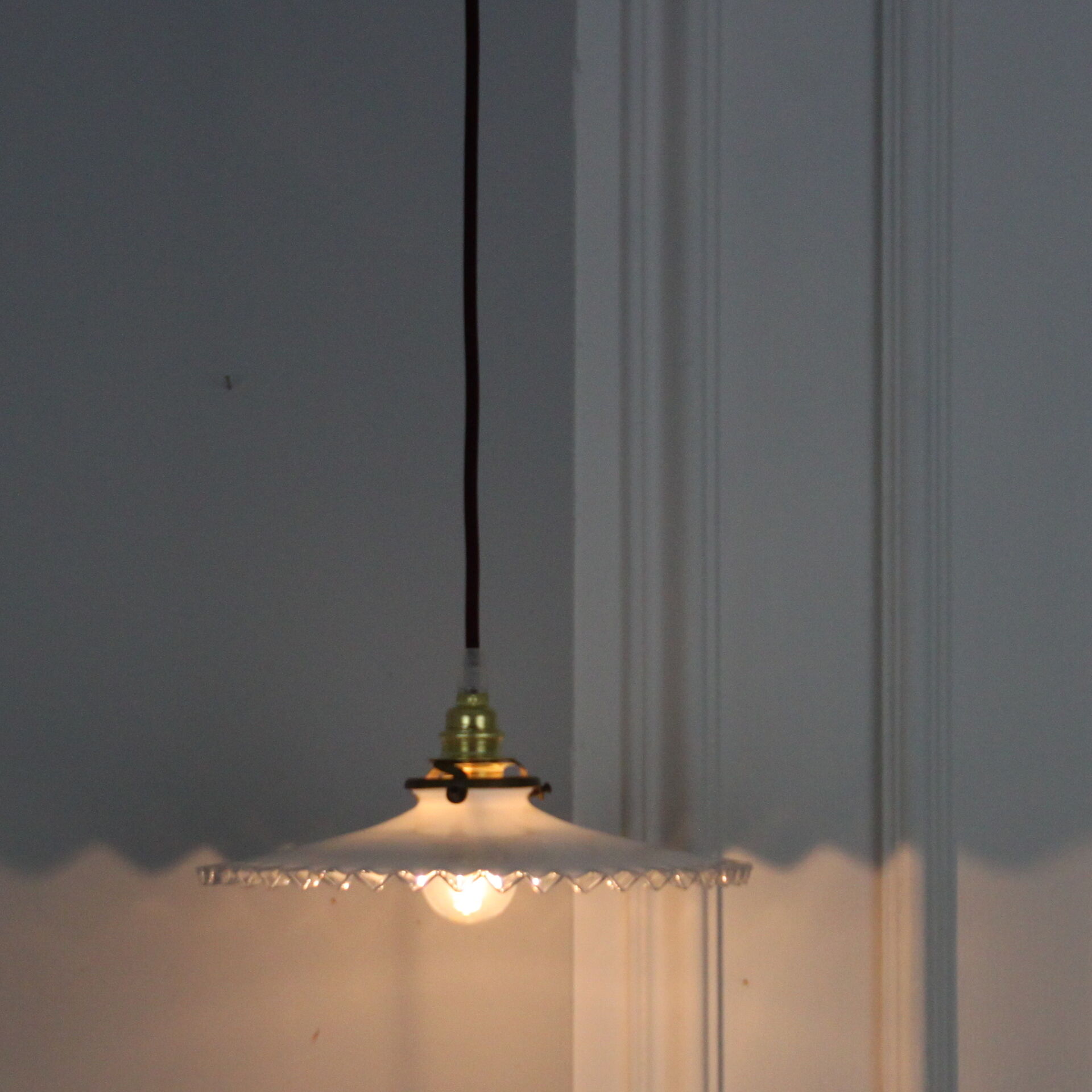 Hanging lamp