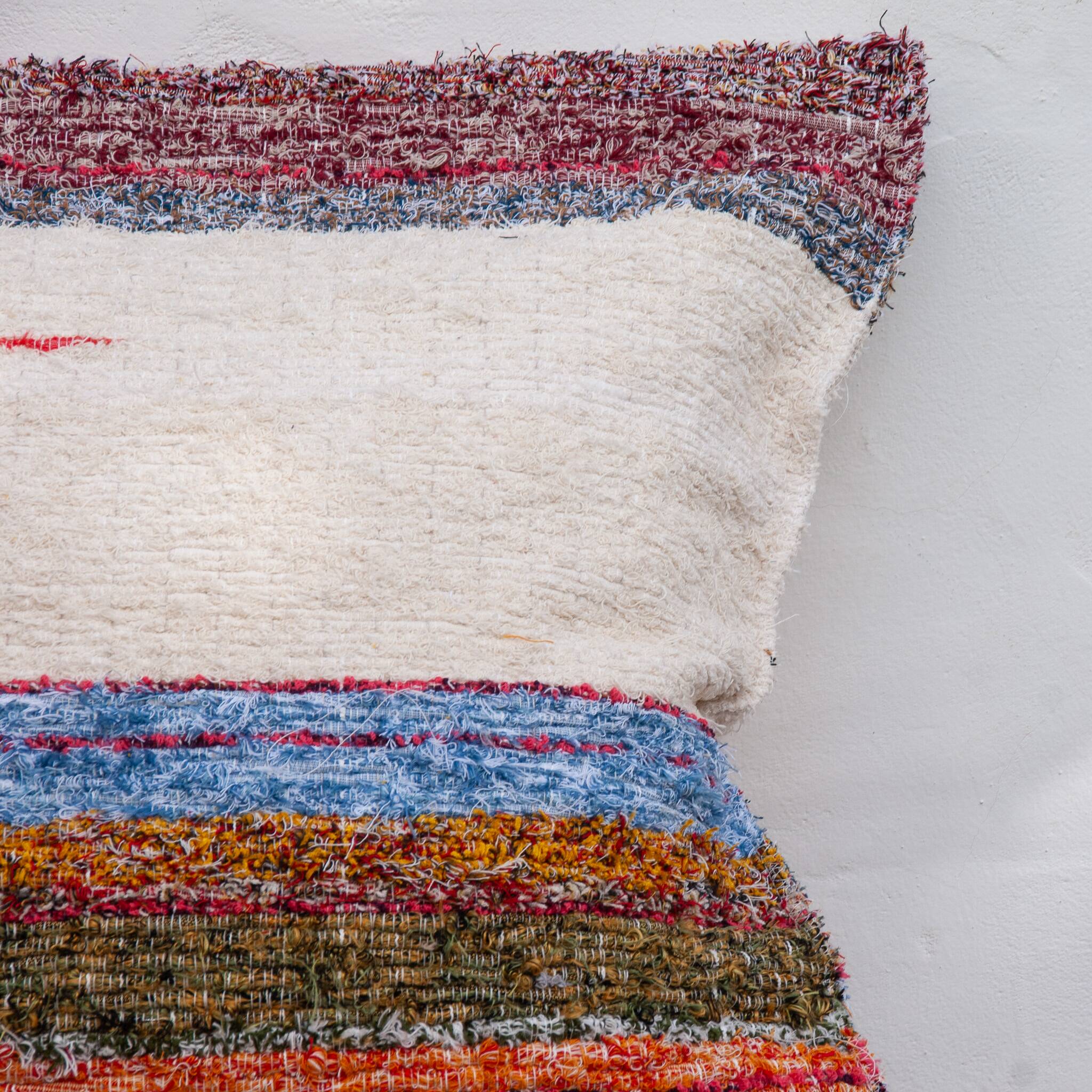 Housse de coussin artisanale en coton recyclé tissé main