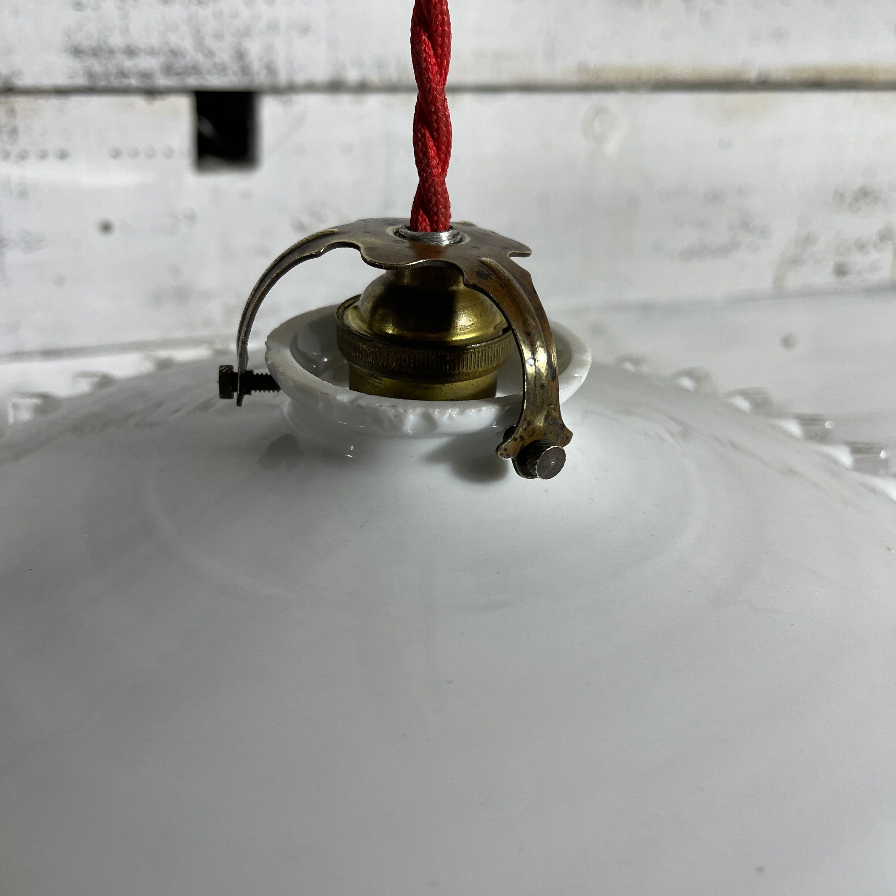 Opaline suspension pleated red cord