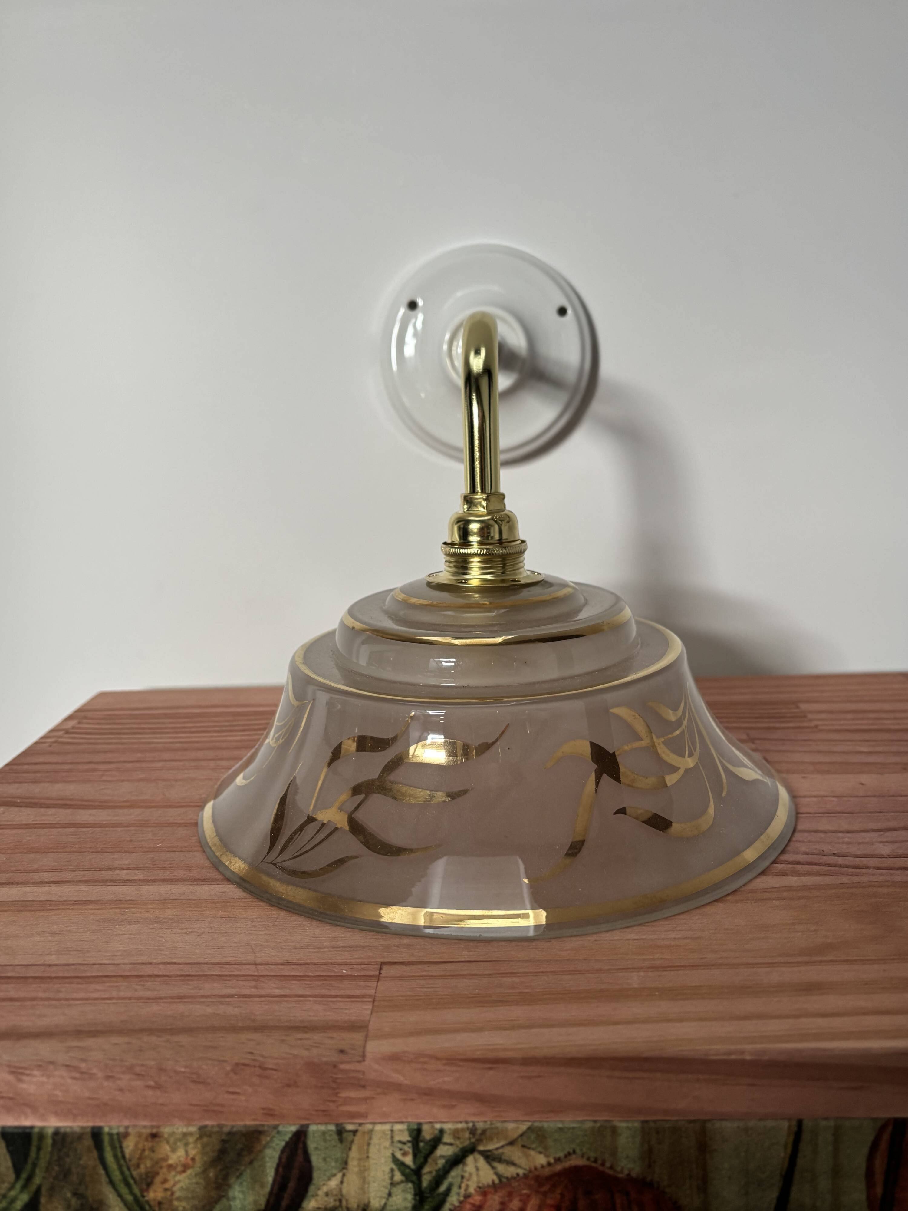 Vintage wall light