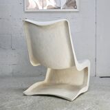 Fauteuil space age en fibre de verre laquée blanche, circa 1970
