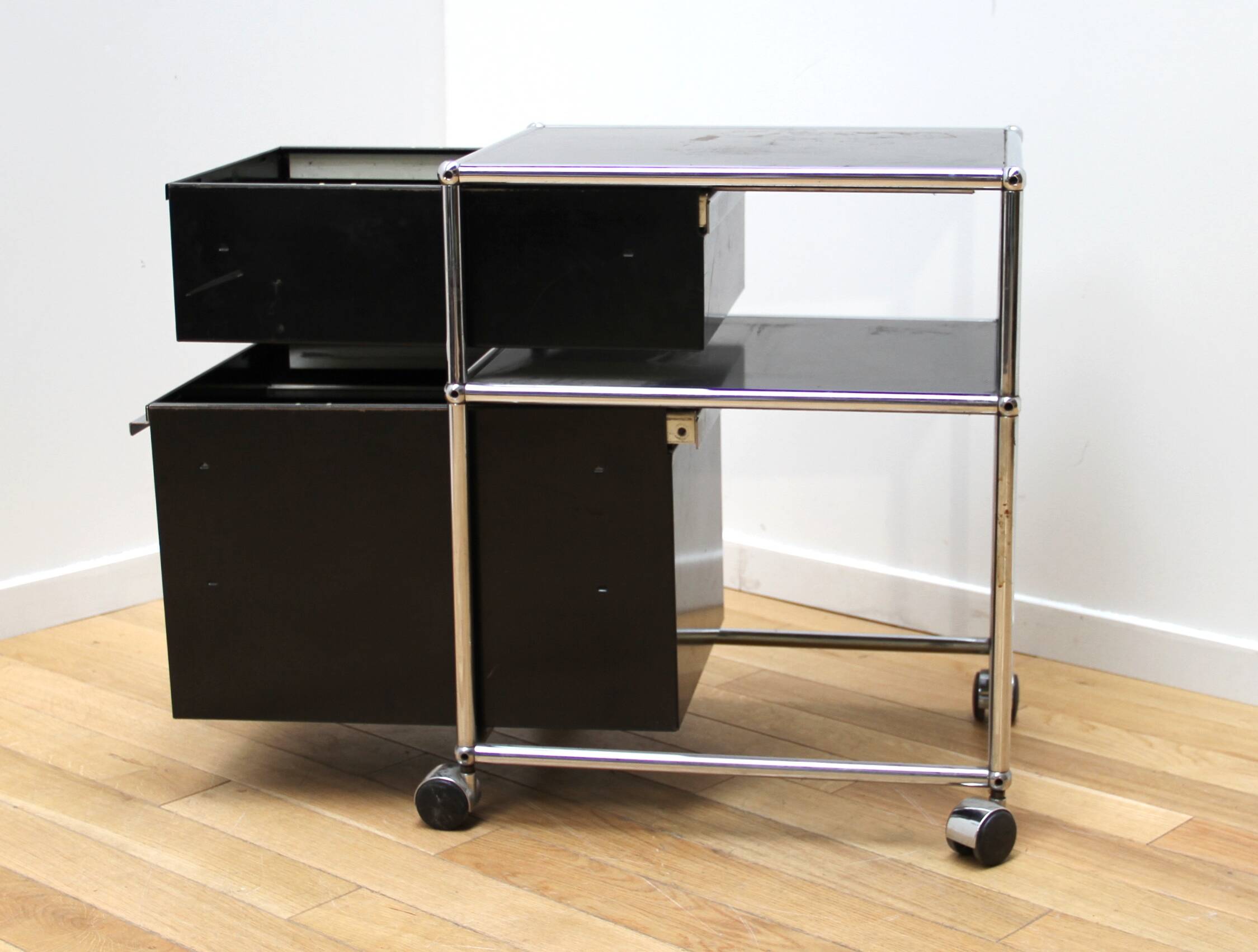 USM Haller box