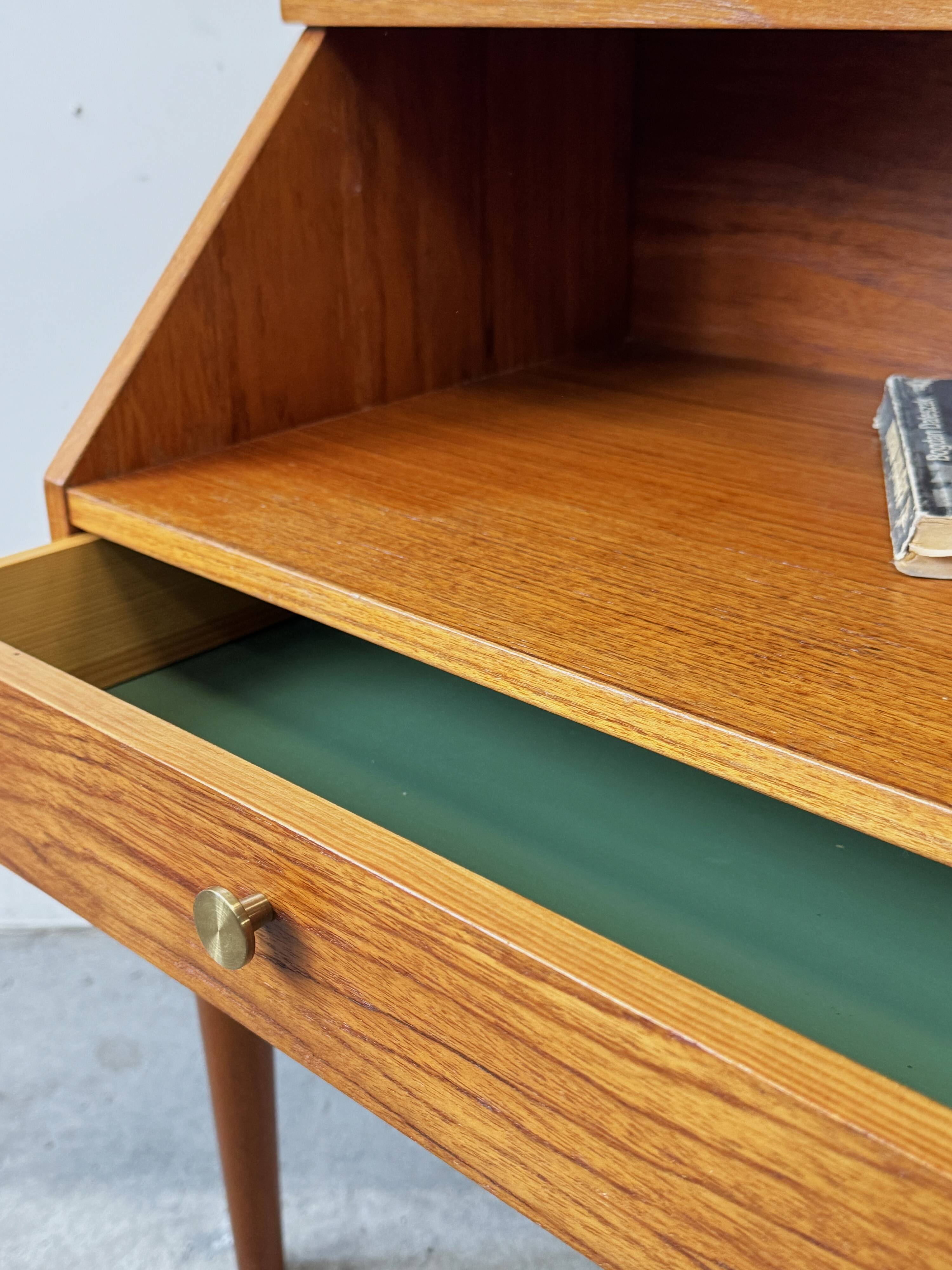 Bedside Table, Denmark, 1970s, Vintage, Mid-Century Modern