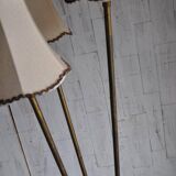 Lampadaire Art Déco 1940s en laiton et base bois, 3 branches, abat-jours beige