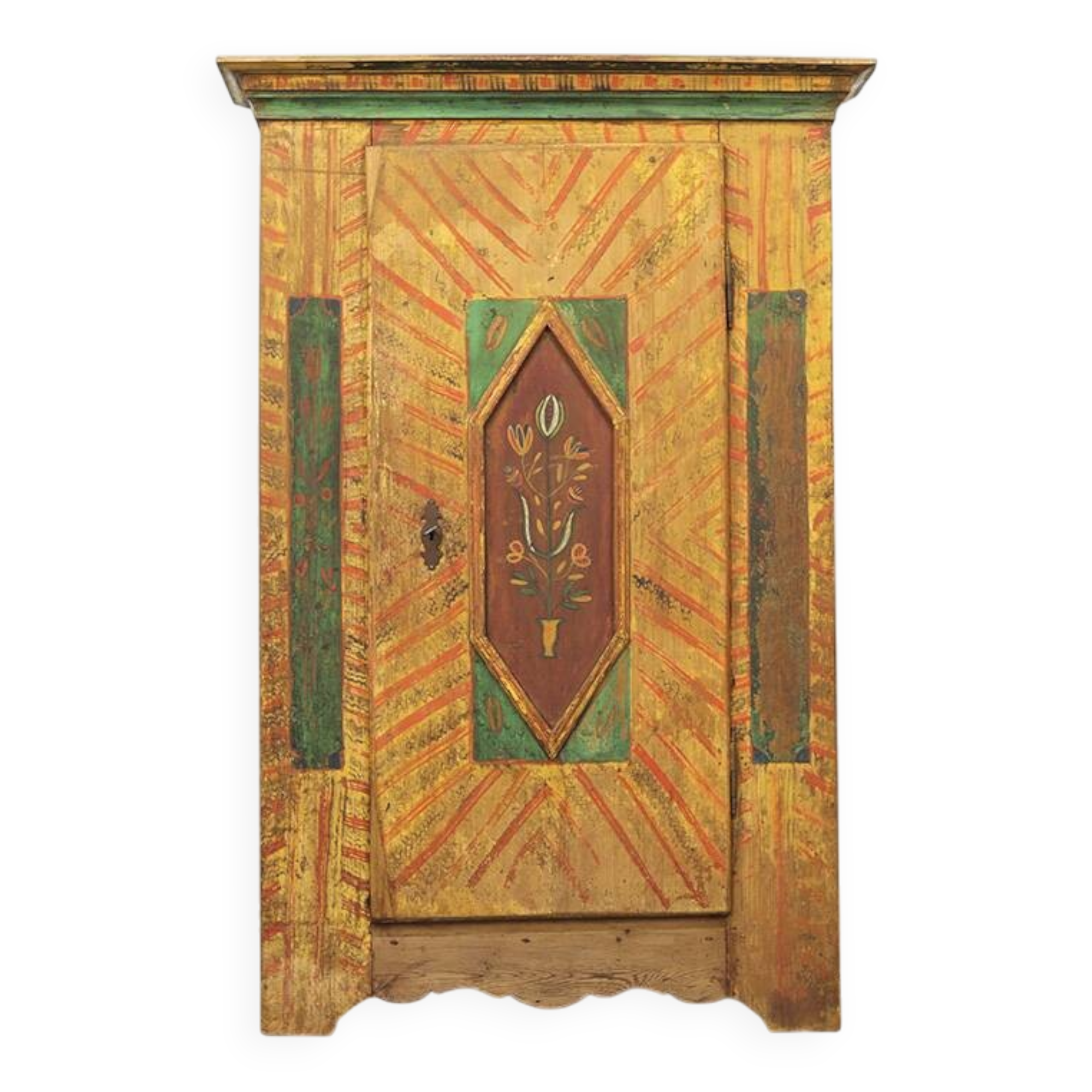 Armoire de mariée peinte d'art populaire