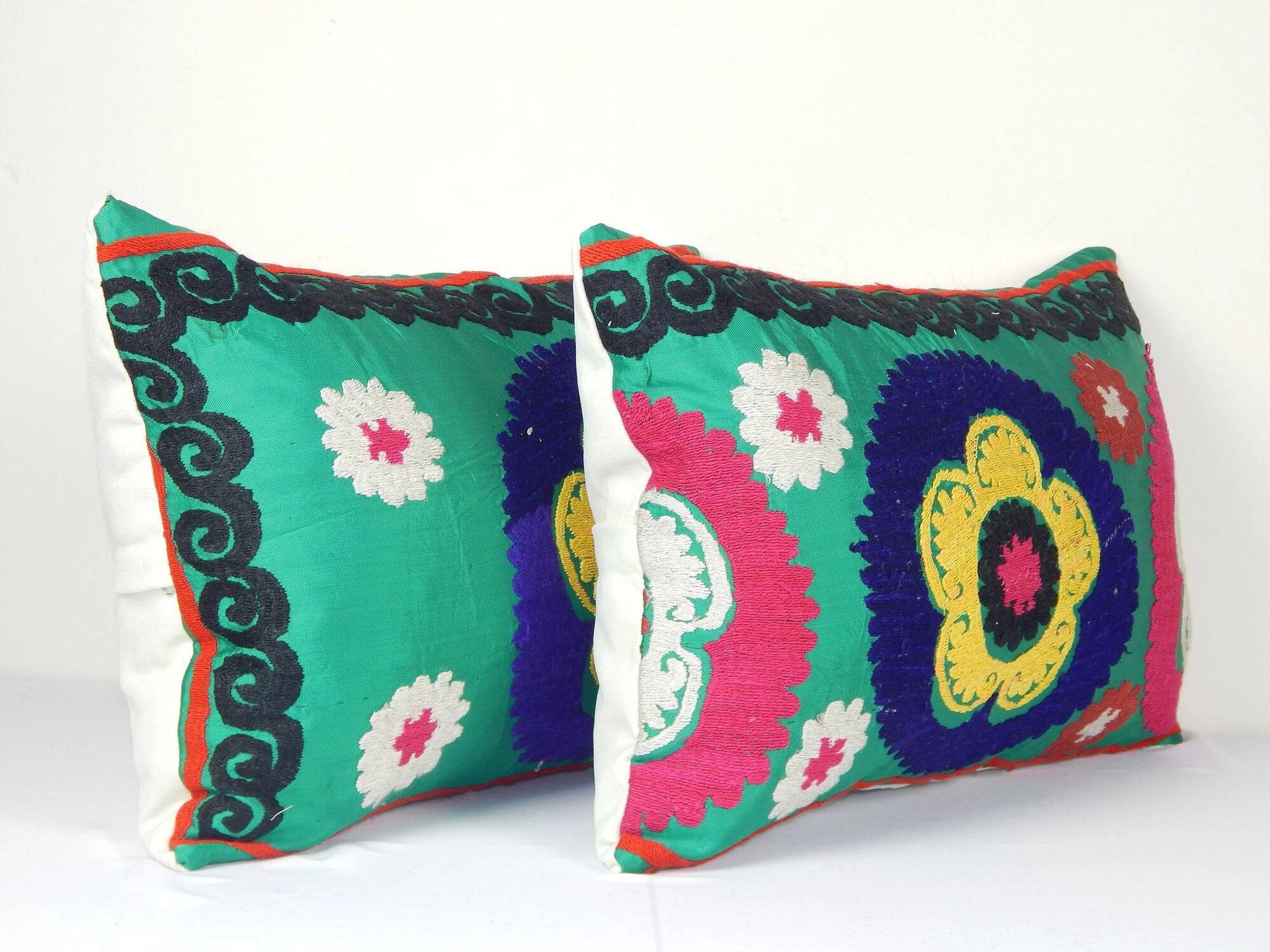 Lot de 2 housses de coussin brodées vintage 41x61 cm