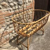 Rattan cuffin and bed sky