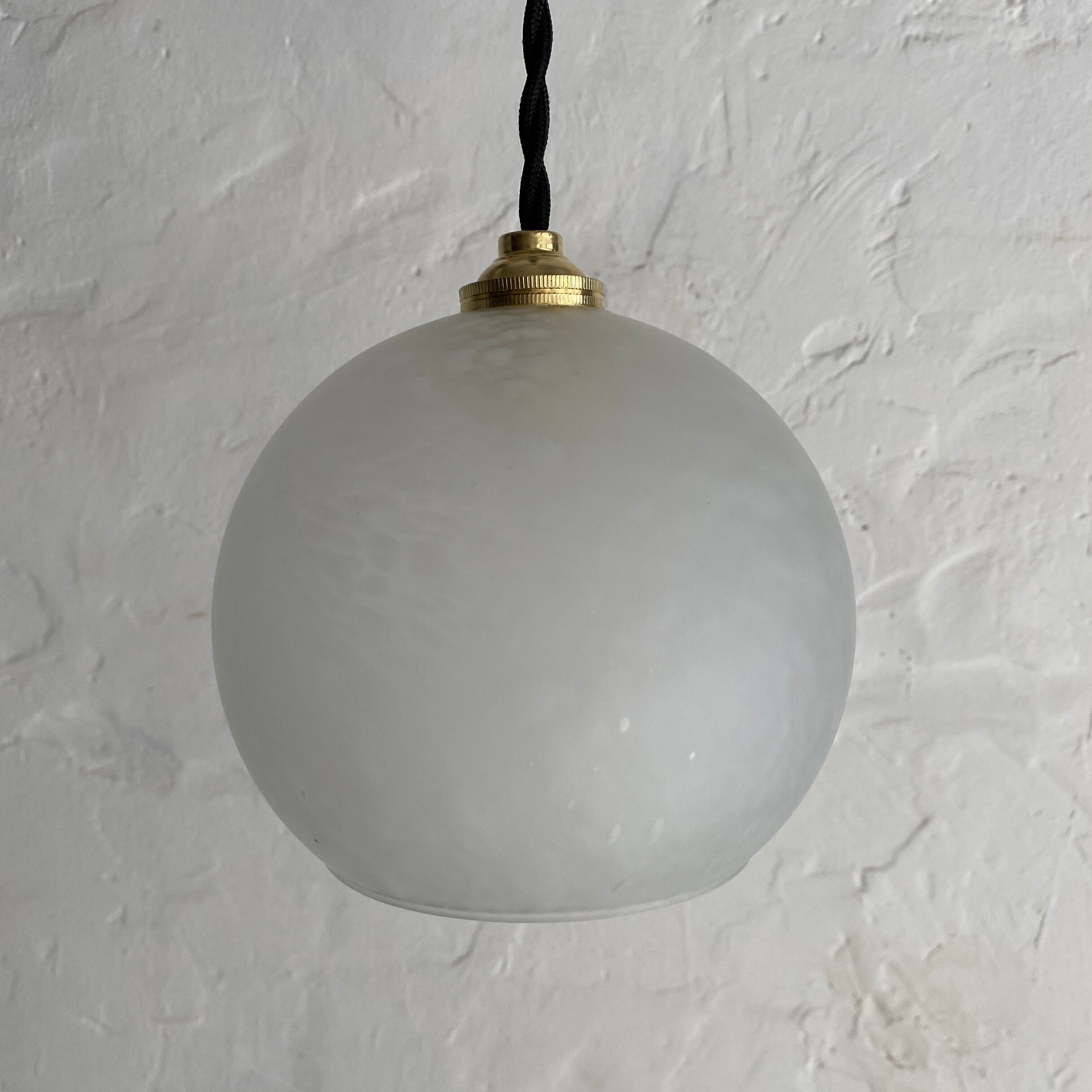 Lot 3 Clichy vintage glass hanging lamps