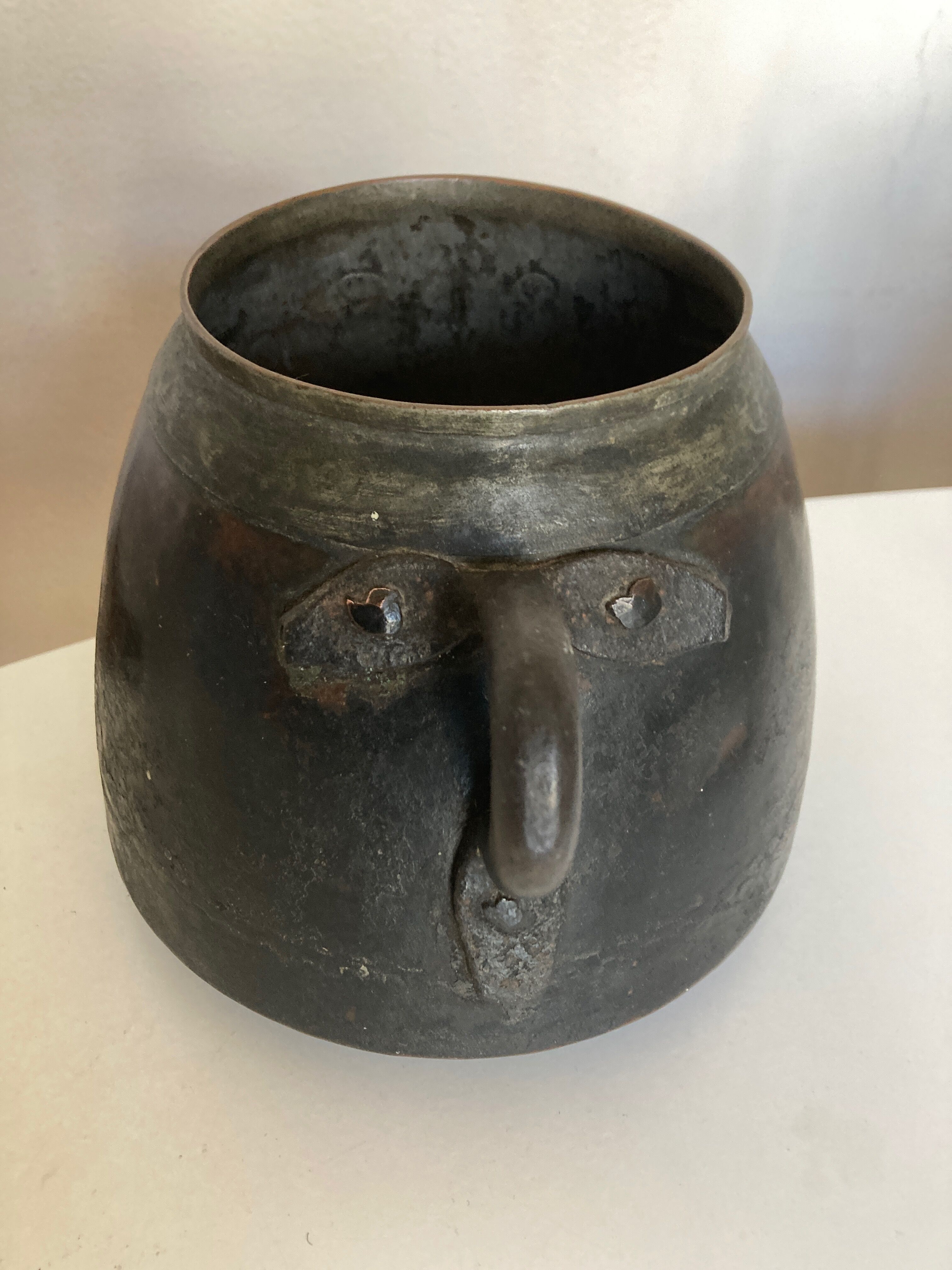 Pot cover vase face 1900 patina of origin