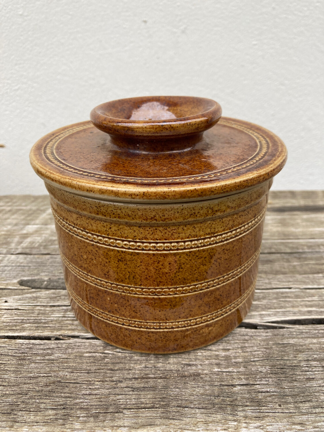 Sandstone water dish signed Poterie du Berry
