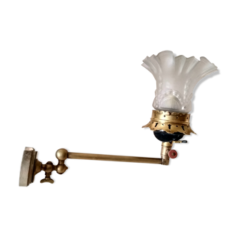 Applique bras en laiton et tulipe en verre  antique lampe bec de gaz électrifié
