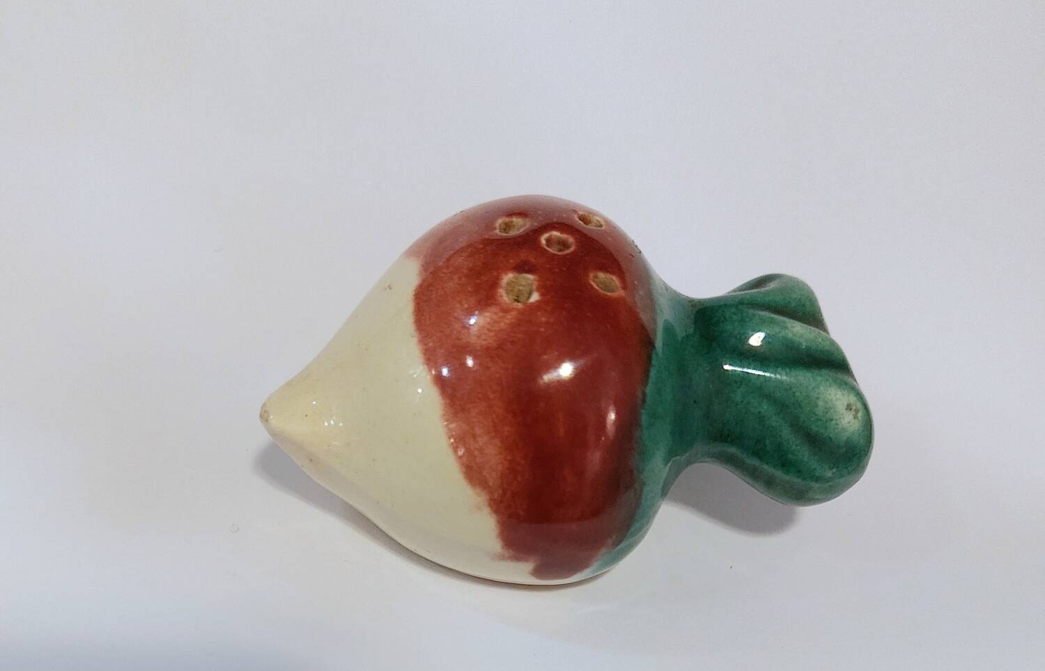 Slipware salt cellar