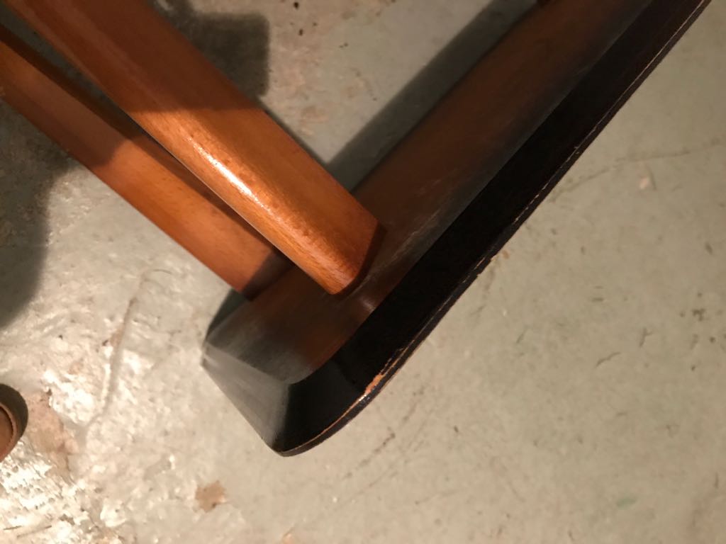 Side table double trap