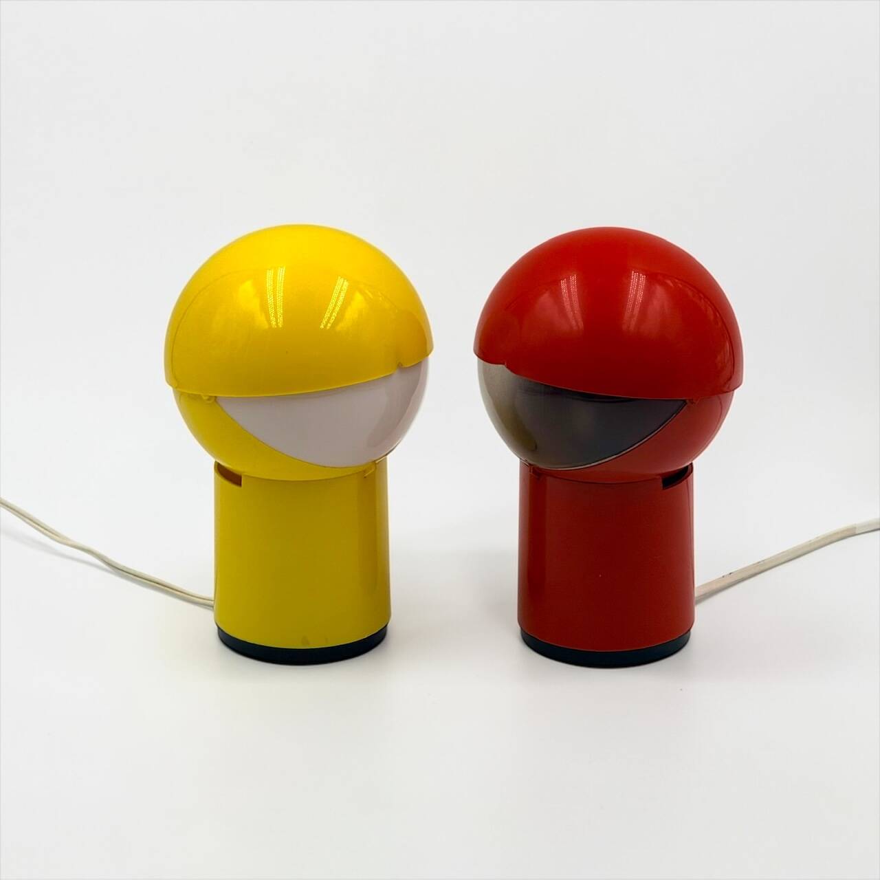 Paire de lampes Space Age italiennes Gagiplast en plastique années 70