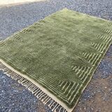 Handmade traditional Berber rug in wool, size 100/200 cm.