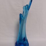 Vase en verre soufflé bleu turquoise