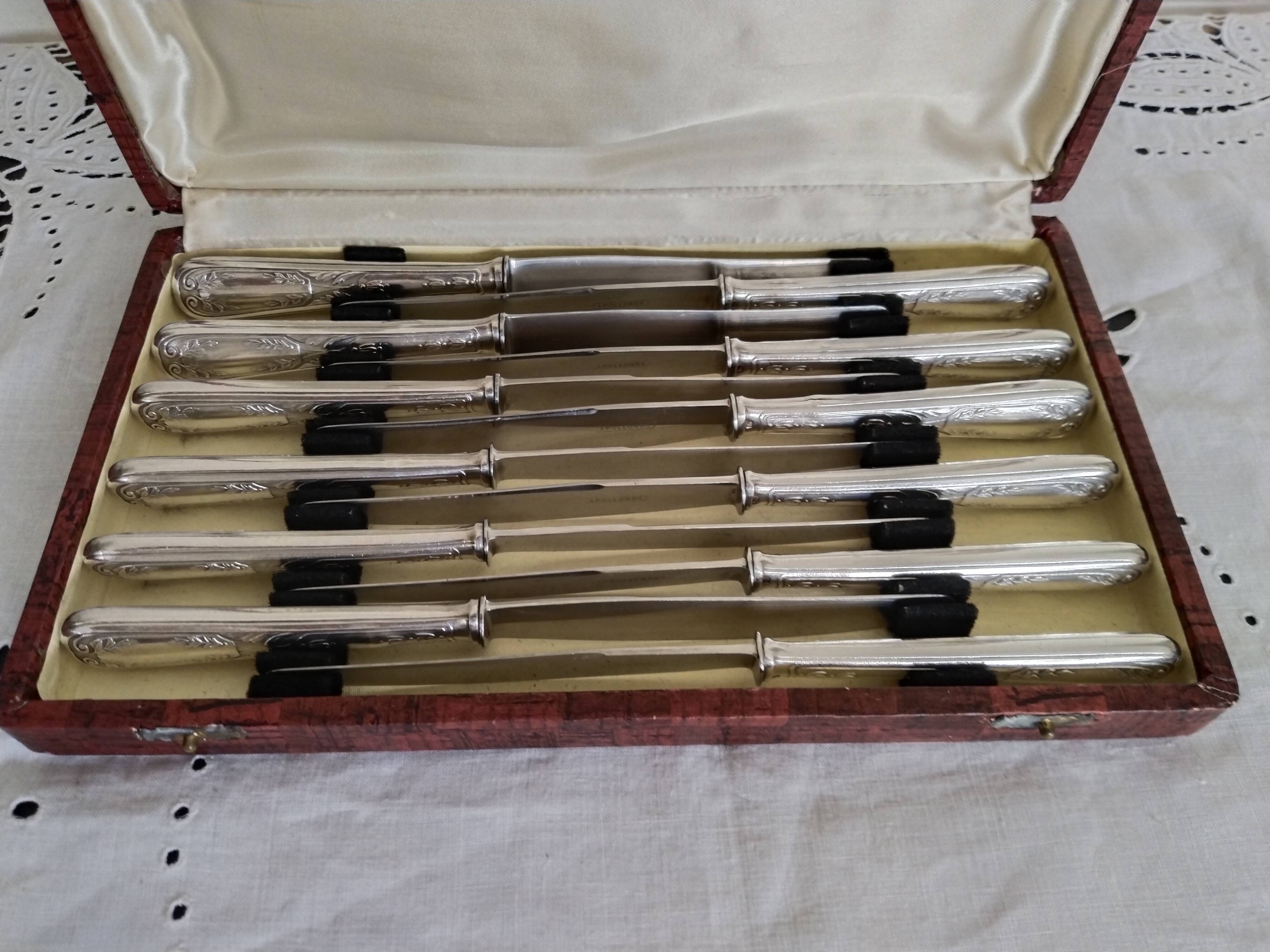 Set of 12 vintage knives, stainless steel blade and silver handle + box